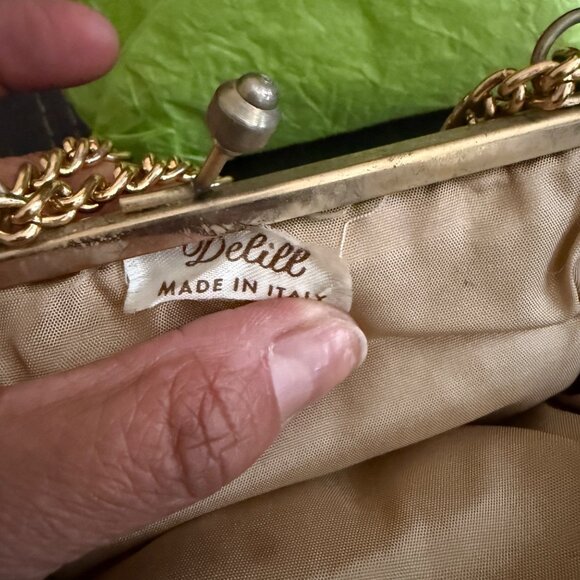 Delill Vintage Gold Evening Bag With Chain Strap & Snap Closure - Picture 5 of 7